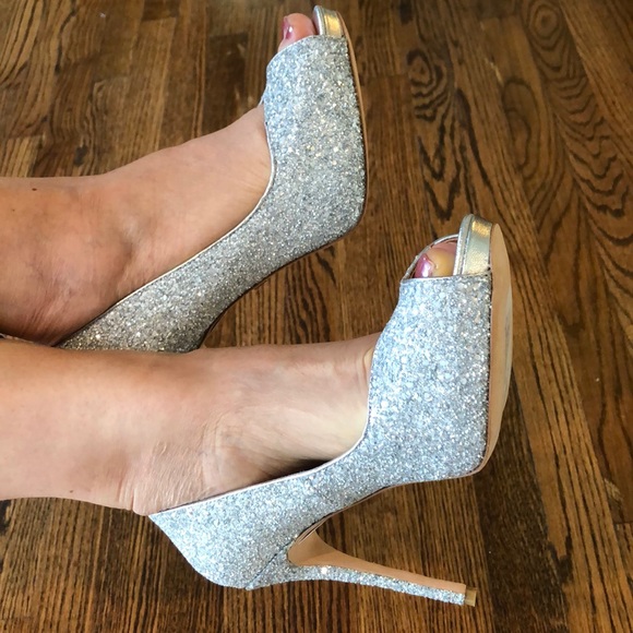 Badgley Mischka Shoes - New Badgley Mischa’s heels